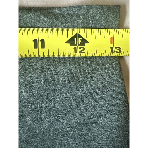 Patagonia Women's Slim Fit Trail Beta Capris Size XS Grey Stretch Outdoor Hiking - Picture 10 of 14